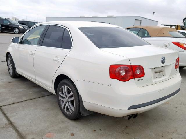 3VWRF71K46M683872 - 2006 VOLKSWAGEN JETTA 2.5 WHITE photo 3