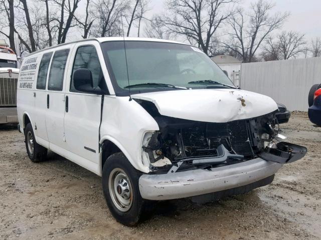 1GTHG35R5Y1223888 - 2000 GMC SAVANA G35 WHITE photo 1