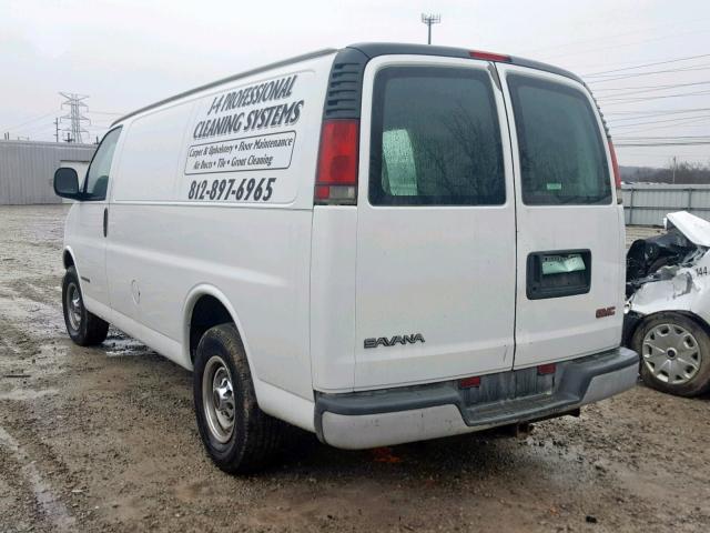 1GTHG35R5Y1223888 - 2000 GMC SAVANA G35 WHITE photo 3