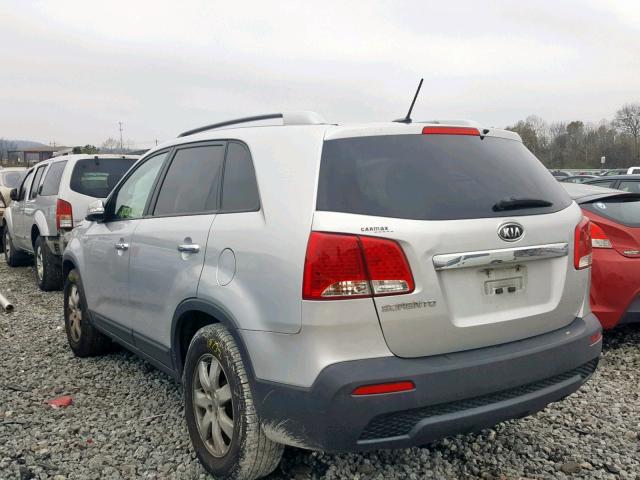 5XYKT4A22DG378361 - 2013 KIA SORENTO LX GRAY photo 3