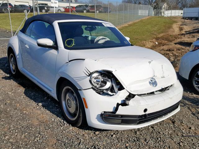 3VW517AT8GM820593 - 2016 VOLKSWAGEN BEETLE S/S WHITE photo 1