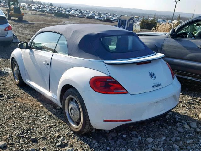 3VW517AT8GM820593 - 2016 VOLKSWAGEN BEETLE S/S WHITE photo 4