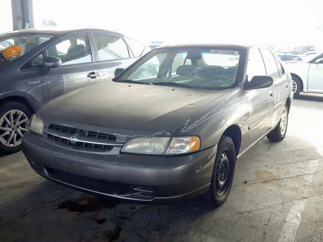 1N4DL01D0WC242777 - 1998 NISSAN ALTIMA XE BROWN photo 2