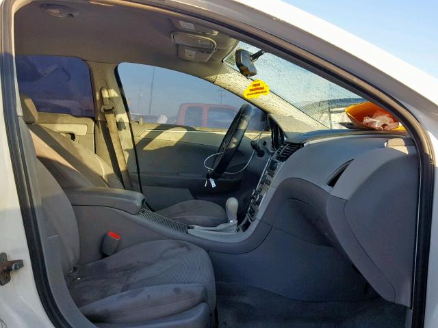 1G1ZG57B98F182516 - 2008 CHEVROLET MALIBU LS თეთრი ფოტო 5