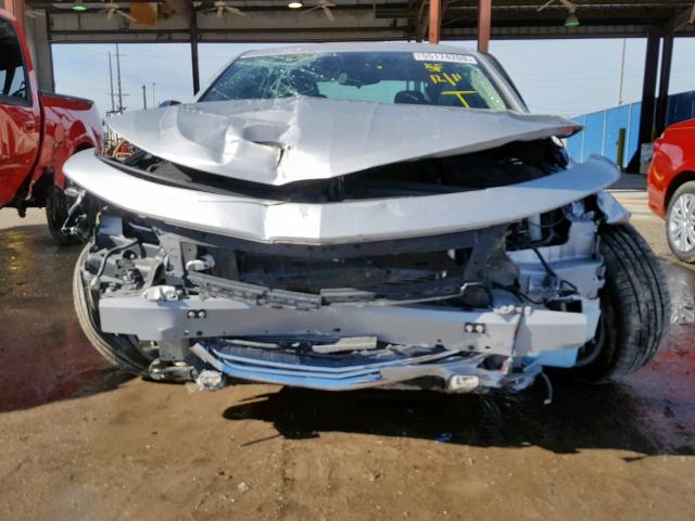 1G1145S38HU213854 - 2017 CHEVROLET IMPALA PRE SILVER photo 9