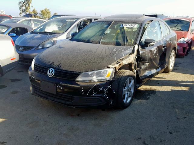 3VWLL7AJ1BM042307 - 2011 VOLKSWAGEN JETTA TDI BLACK photo 2