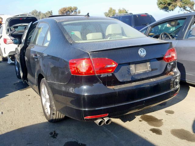 3VWLL7AJ1BM042307 - 2011 VOLKSWAGEN JETTA TDI BLACK photo 3