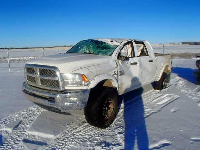 3C63R3LLXEG133403 - 2014 RAM 3500 SLT WHITE photo 1