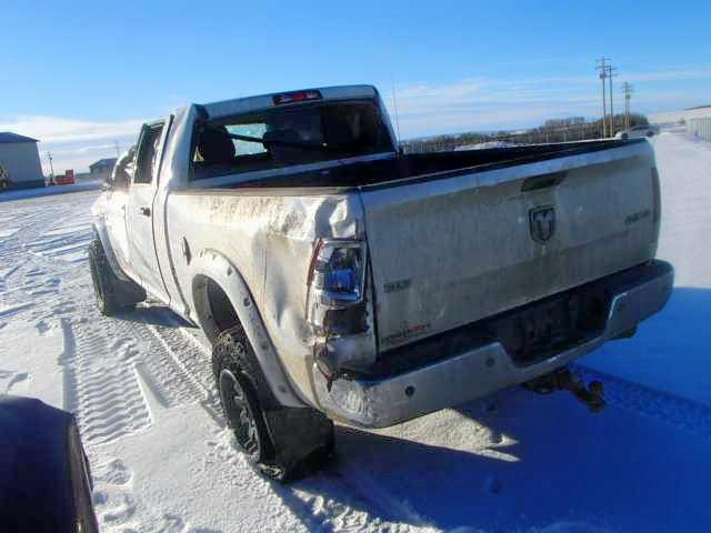 3C63R3LLXEG133403 - 2014 RAM 3500 SLT WHITE photo 3