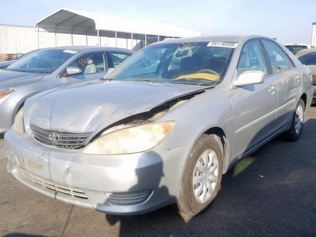 4T1BE32K85U427187 - 2005 TOYOTA CAMRY LE SILVER photo 2