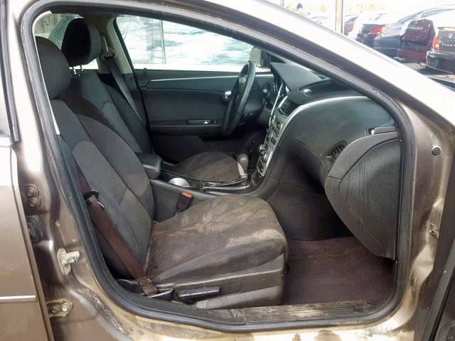 1G1ZC5EBXAF145897 - 2010 CHEVROLET MALIBU 1LT 银色 照片 5