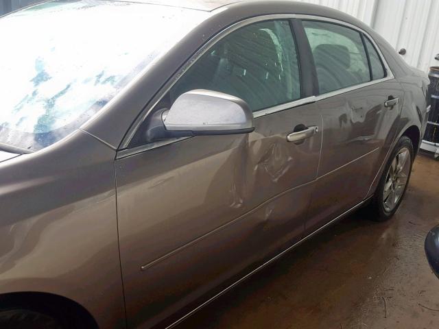 1G1ZC5EBXAF145897 - 2010 CHEVROLET MALIBU 1LT 银色 照片 9