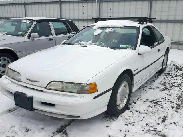 1FAPP64R2LH147115 - 1990 FORD THUNDERBIR WHITE photo 2