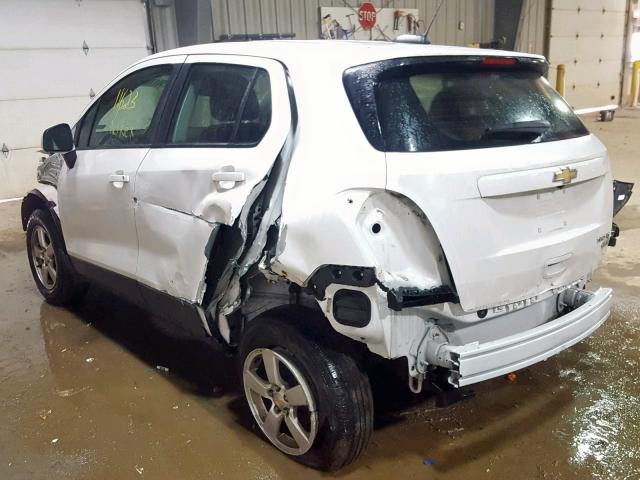 KL7CJNSB5GB637077 - 2016 CHEVROLET TRAX LS WHITE photo 3