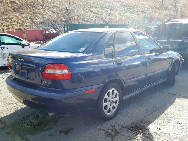 YV1VS29512F843340 - 2002 VOLVO S40 1.9T BLUE photo 4