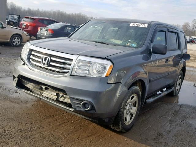 5FNYF4H29CB032336 - 2012 HONDA PILOT LX GRAY photo 2