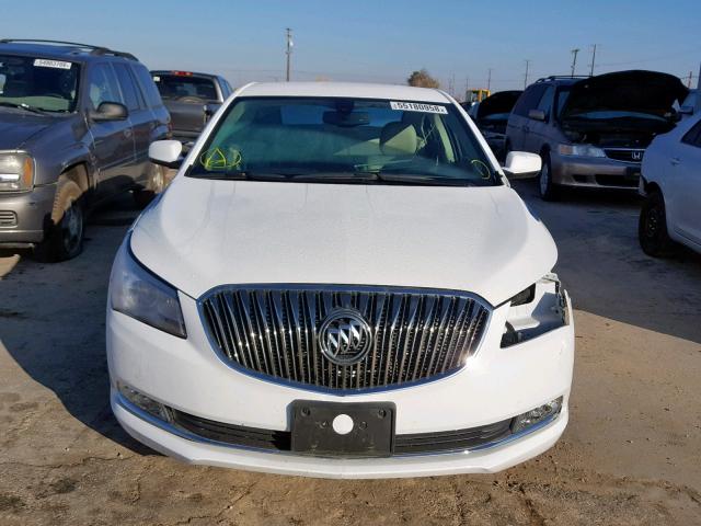 1G4GA5GR9EF283284 - 2014 BUICK LACROSSE WHITE photo 9