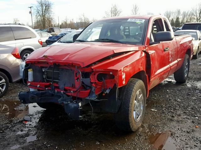 1D7HE42N25S122526 - 2005 DODGE DAKOTA SLT RED photo 2