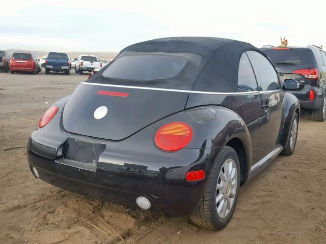 3VWCM31Y95M367827 - 2005 VOLKSWAGEN NEW BEETLE BLACK photo 4