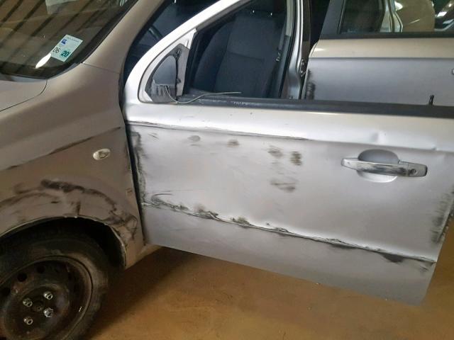 KL1TD56618B107060 - 2008 CHEVROLET AVEO BASE Gümüş foto 9