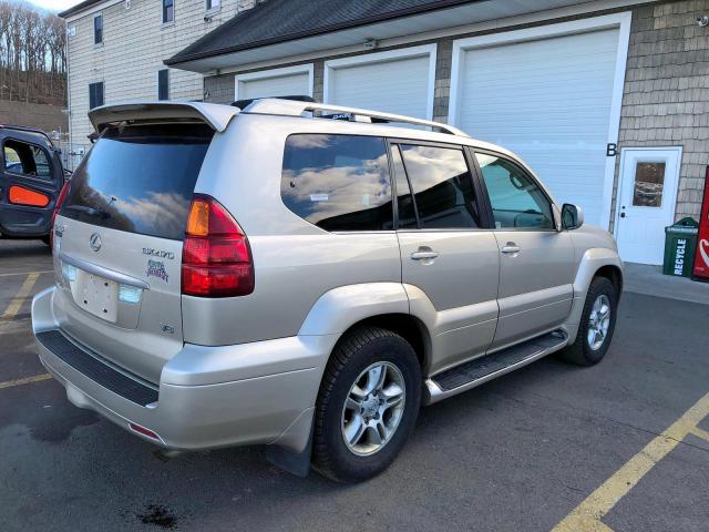 JTJBT20X670134737 - 2007 LEXUS GX 470 SILVER photo 3