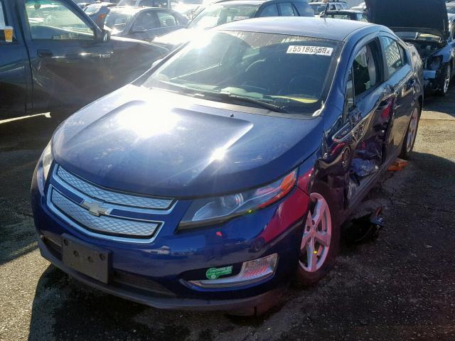 1G1RE6E47DU109702 - 2013 CHEVROLET VOLT BLUE photo 2