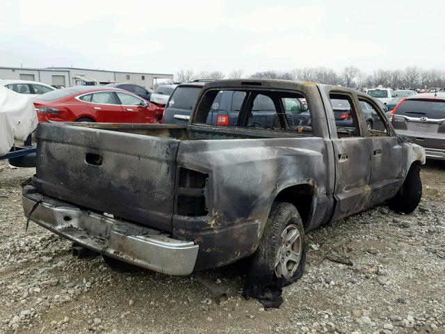 1D7HW48N75S341955 - 2005 DODGE DAKOTA QUA BURN photo 4