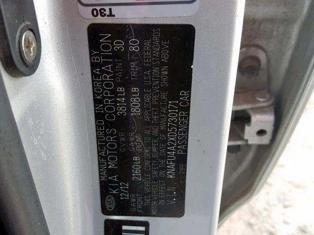 KNAFU4A2XD5730171 - 2013 KIA FORTE EX SILVER photo 10