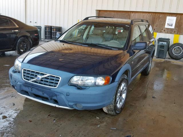 YV1SZ59H741161959 - 2004 VOLVO XC70 BLUE photo 2