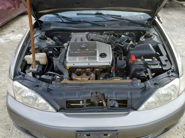 JT8BF28G0X0203693 - 1999 LEXUS ES 300 GRAY photo 7