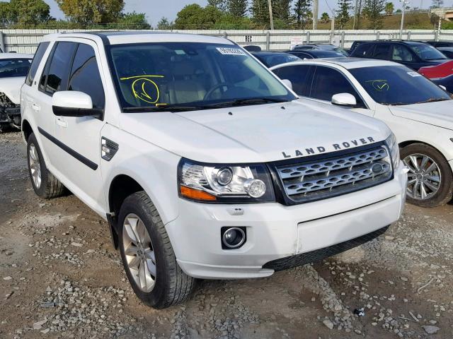 SALFR2BG3DH360031 - 2013 LAND ROVER LR2 HSE WHITE photo 1