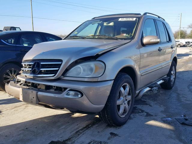 4JGAB75E62A333789 - 2002 MERCEDES-BENZ ML 500 GOLD photo 2