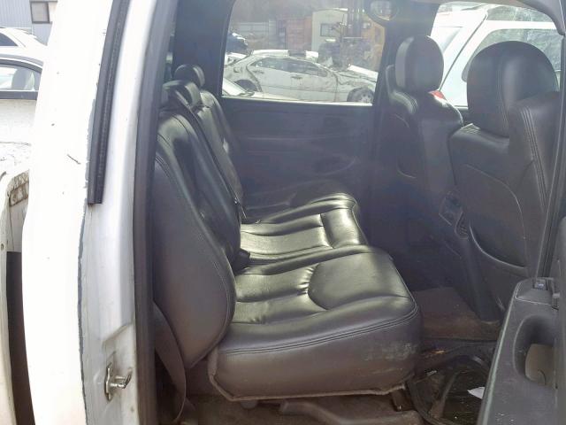 2GCEK13T641388048 - 2004 CHEVROLET SILVERADO WHITE photo 6