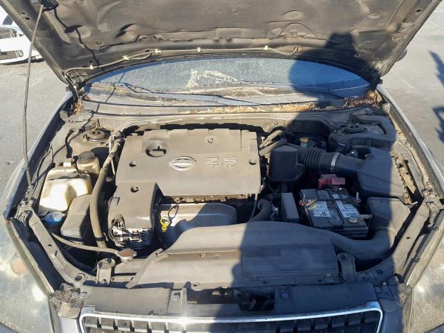 1N4AL11D55C951485 - 2005 NISSAN ALTIMA S GRAY photo 7