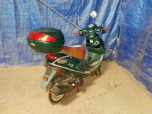 RFVPAC901C1000268 - 2012 GENUINE SCOOTER CO. BUDDY 170I GREEN photo 4