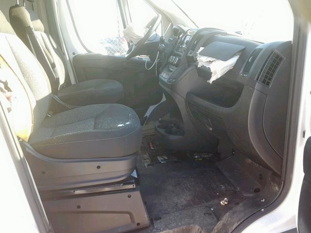 3C6URVJG8JE105689 - 2018 RAM PROMASTER 白色 照片 5