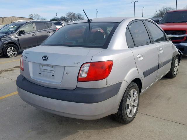 KNADE223896505071 - 2009 KIA RIO BASE SILVER photo 4