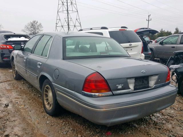 2FAFP74W7XX210139 - 1999 FORD CROWN VICT GRAY photo 3