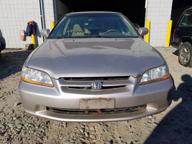 JHMCG5646XC002987 - 1999 HONDA ACCORD LX GOLD photo 9