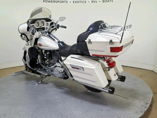 1HD1PR8198Y951536 - 2008 HARLEY-DAVIDSON FLHTCUSE3 CREAM photo 6