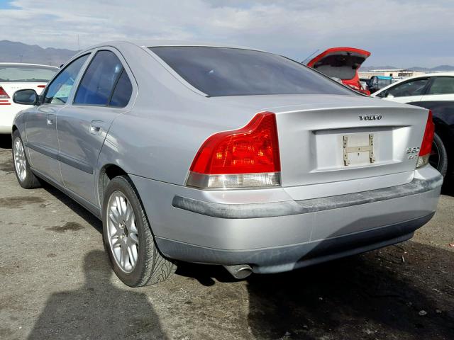 YV1RS58D122182024 - 2002 VOLVO S60 2.4T SILVER photo 3
