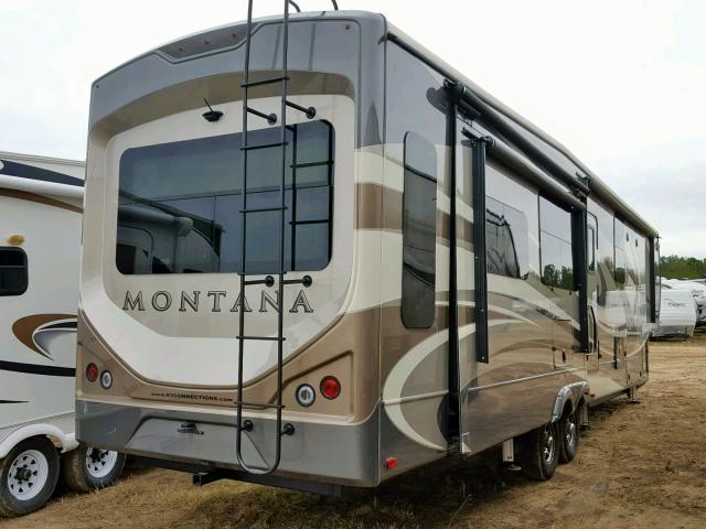 4YDF39321J4702435 - 2018 KEYSTONE MONTANA TWO TONE photo 4