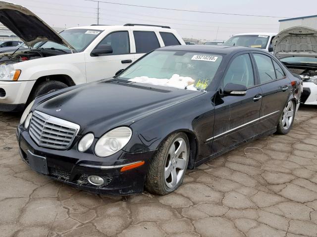 WDBUF90XX7B176486 - 2007 MERCEDES-BENZ E 550 4MAT BLACK photo 2