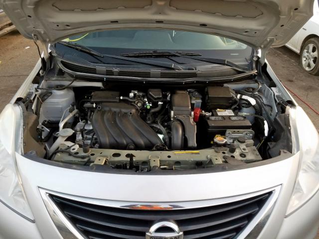 3N1CN7AP9CL907763 - 2012 NISSAN VERSA S SILVER photo 7