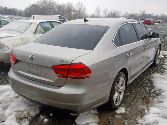 1VWBT7A31EC095589 - 2014 VOLKSWAGEN PASSAT SE GRAY photo 4