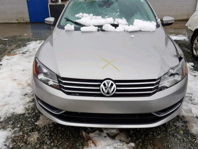 1VWBT7A31EC095589 - 2014 VOLKSWAGEN PASSAT SE GRAY photo 7