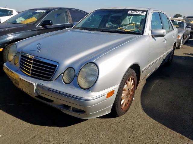 WDBJF65J41B219278 - 2001 MERCEDES-BENZ E 320 SILVER photo 2