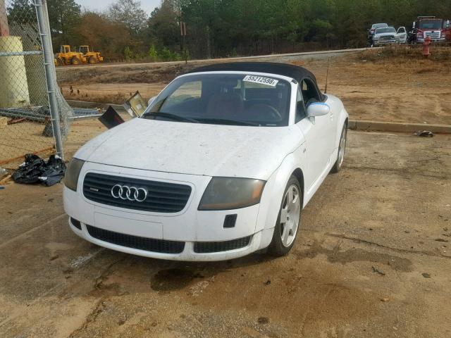 TRUUT28N621018929 - 2002 AUDI TT QUATTRO WHITE photo 2