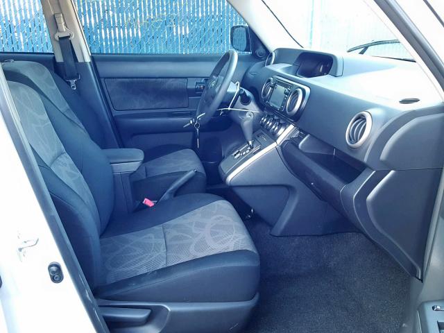 JTLZE4FE5EJ066441 - 2014 TOYOTA SCION XB Ақ фото 5