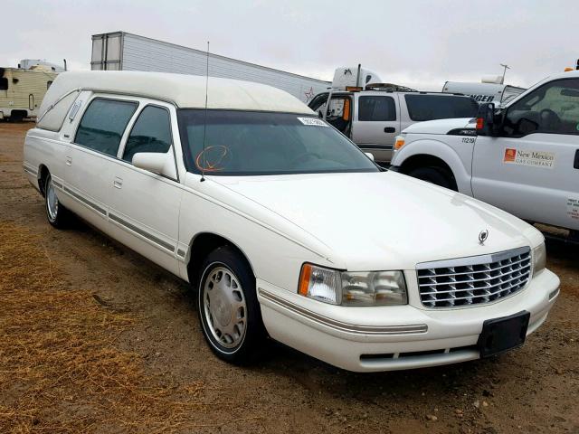 1GEEH90Y3XU500737 - 1999 CADILLAC COMMERCIAL WHITE photo 1